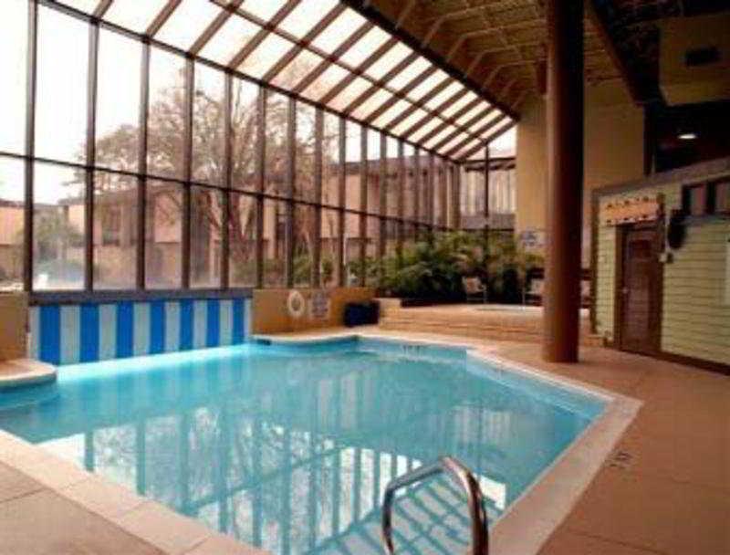 Ramada Columbia/Fort Jackson Area Екстер'єр фото